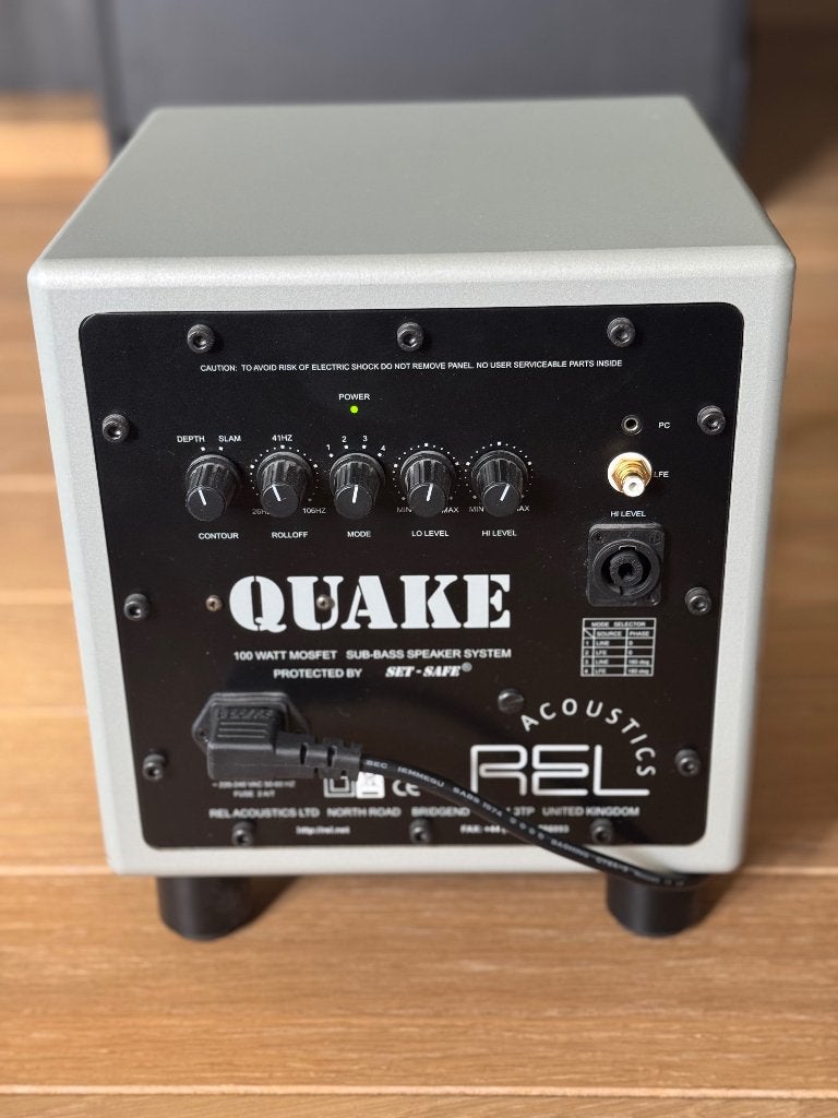 REL Quake Q108 – actieve subwoofer – 100W, Gebruikt, Subwoofer, 60 tot 120 watt, Ophalen
