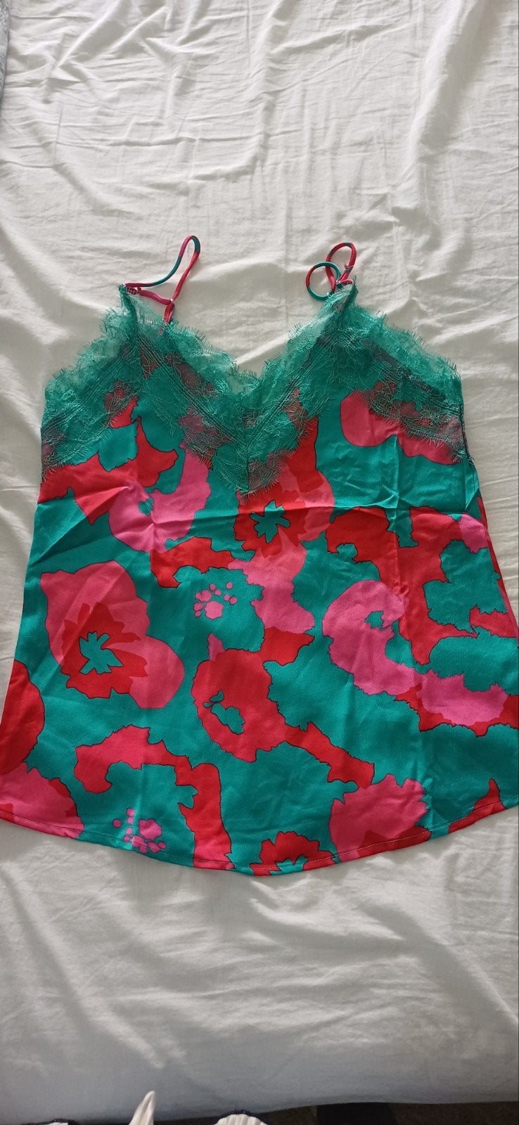 Nieuwe top maat s-m, Maat 38/40 (M), Nieuw, Ophalen of Verzenden, Zonder mouw