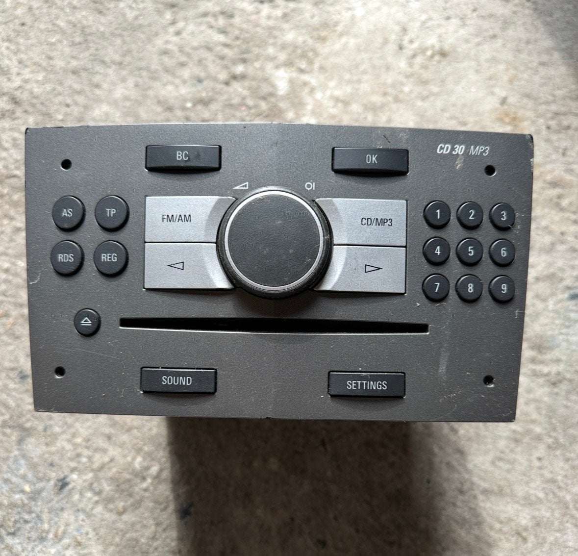 Opel CD 30 MP3 autoradio - Delphi Grundig (2005), Ophalen of Verzenden, Gebruikt