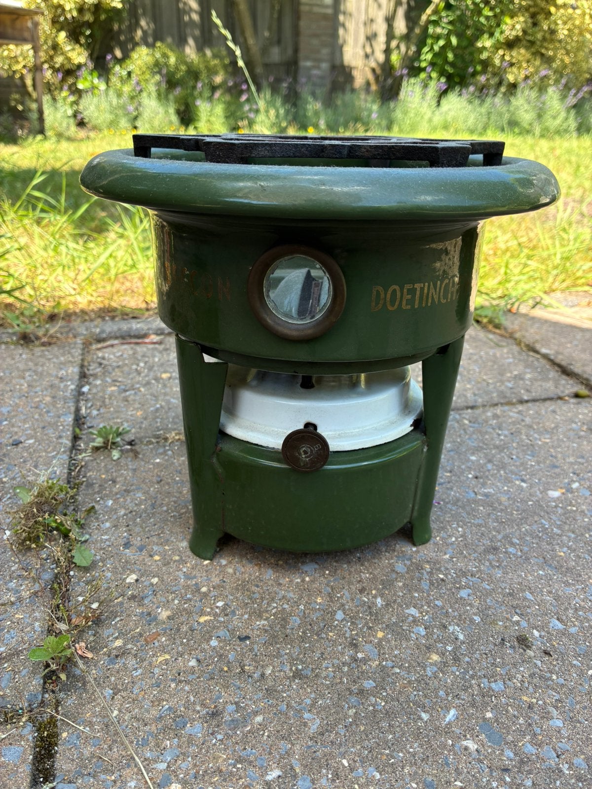 Oud petroleum stel, Ophalen