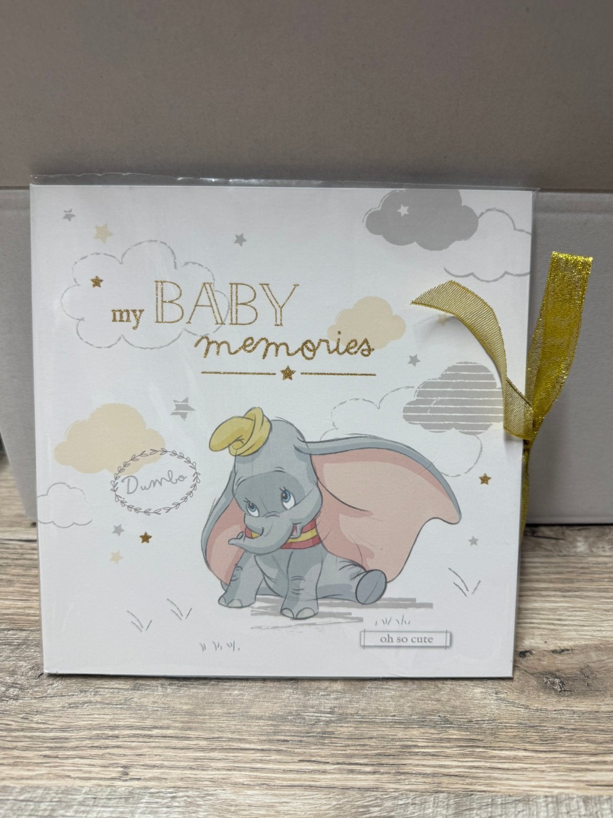 Disney babydagboek dombo first year album, Kinderen en Baby's, Ophalen of Verzenden, Nieuw, Kraamcadeau