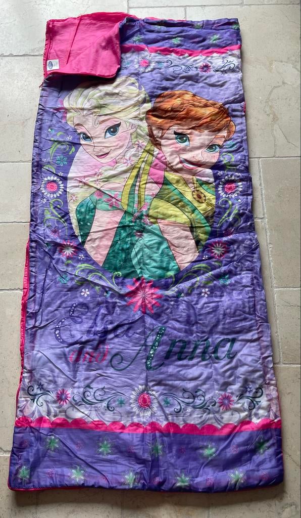 Disney Frozen Slaapzak 65x150cm - Elsa & Anna, Caravans en Kamperen, Slaapzakken, Ophalen of Verzenden, Zo goed als nieuw