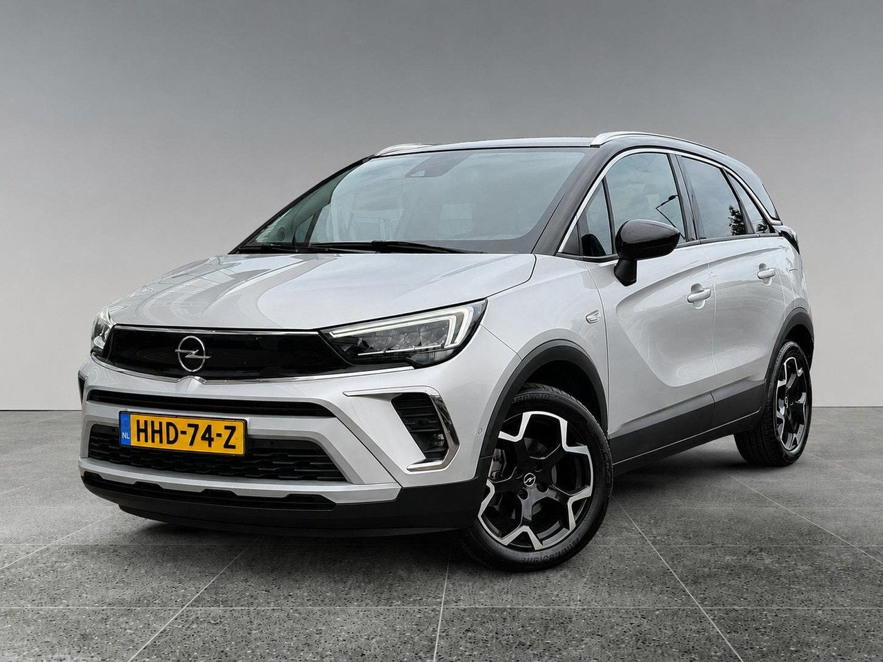Opel Crossland Ultimate 1.2 Turbo 110pk | ALCANTARA | CAMERA, Auto's, Opel, Dealer onderhouden, Gebruikt, 1199 cc, Lichtsensor