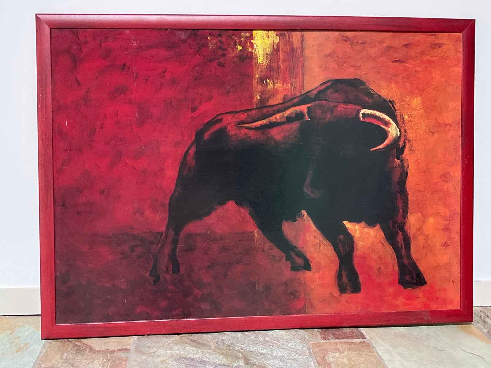 Indrukwekkend schilderij van een stier in roodtinten, Ophalen, Doek, Expressionistisch, Dieren