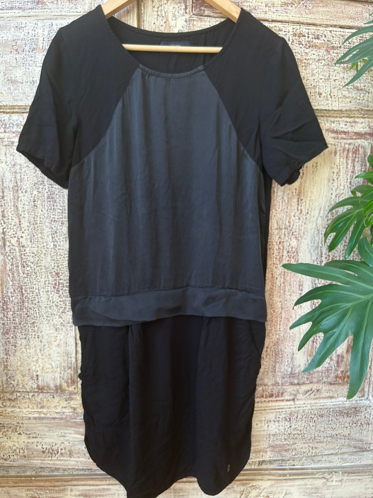 Numph zomerjurkje maat 40 zwart grijs viscose en zijde, Kleding | Dames, Ophalen of Verzenden, Zo goed als nieuw, Maat 38/40 (M)