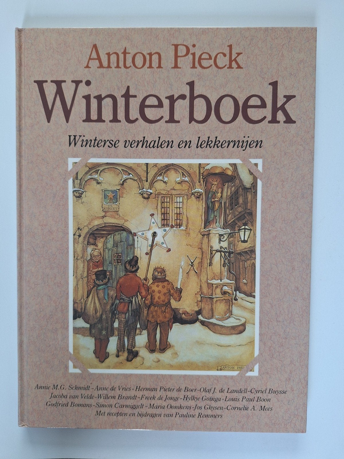 Anton Pieck winterboek., Ophalen of Verzenden, Gelezen