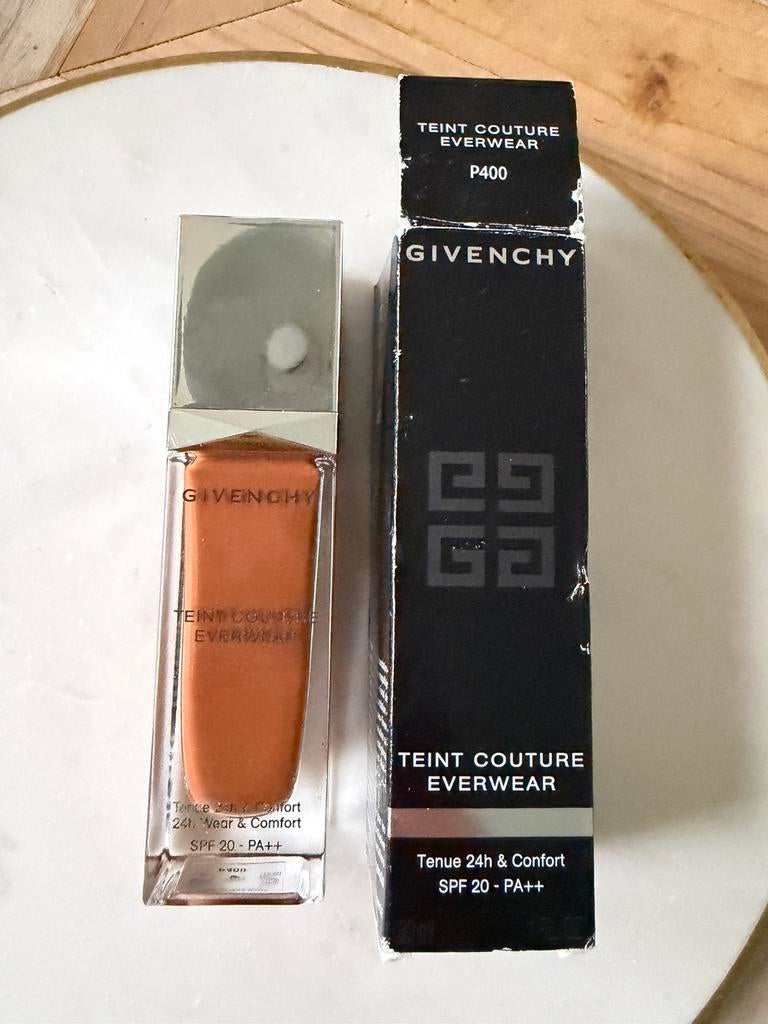 Nieuw Givenchy foundation, Ophalen of Verzenden, Nieuw