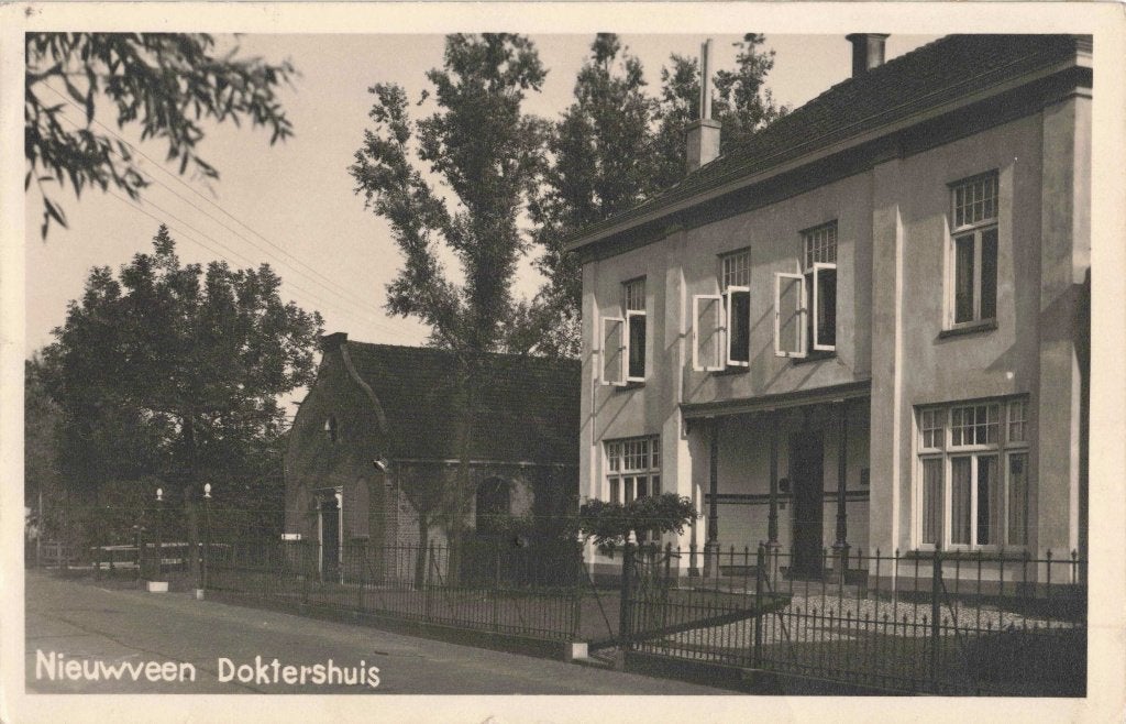 Nieuwveen Doktershuis Gereformeerde Kerk ZR1343, Ophalen, 1940 tot 1960, Gelopen, Zuid-Holland