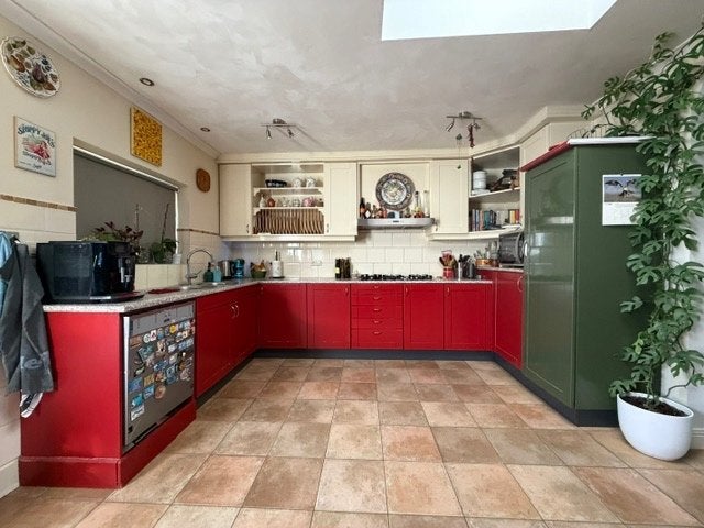 Keuken volledig uit MDF, Huis en Inrichting, Keuken | Complete keukens, Ophalen, Gebruikt, Hoekkeuken, Hoogglans of Gelakt