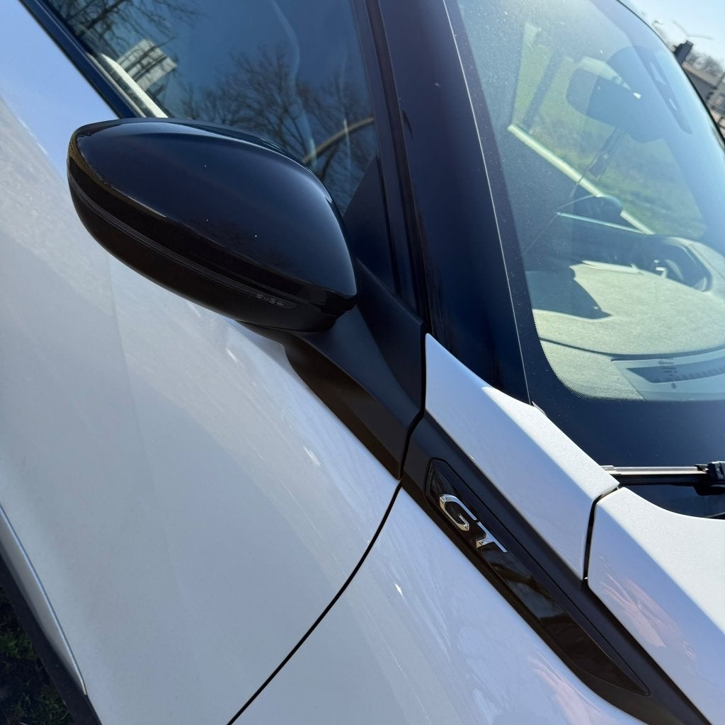 Foto 7 van Peugeot 2008 GT LINE 1.2 156pk Eat8 Pano/3D/Carplay/Keyless