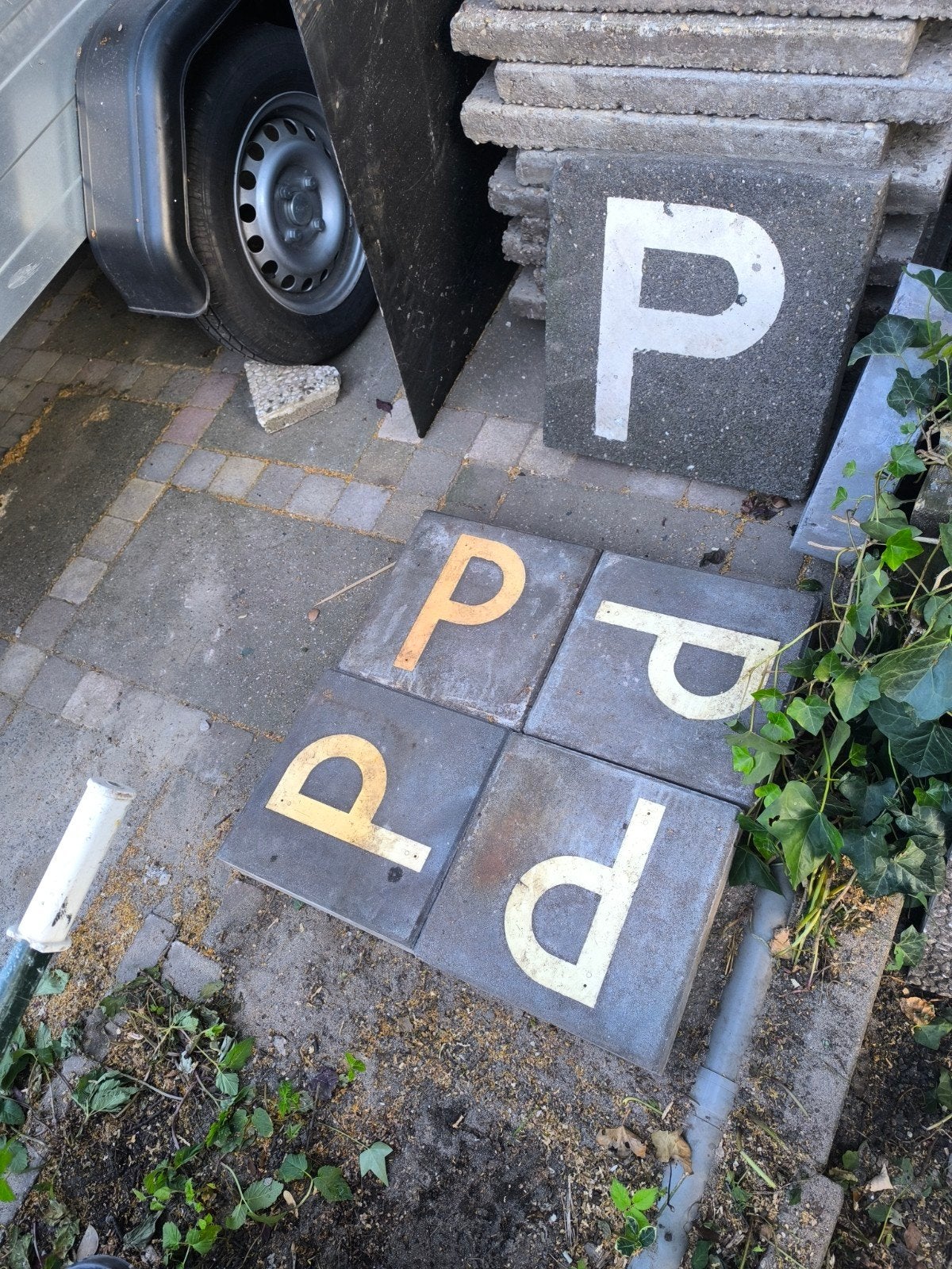 Parkeer-tegels, Tuin en Terras, Tegels en Klinkers, Ophalen, Beton, Terrastegels