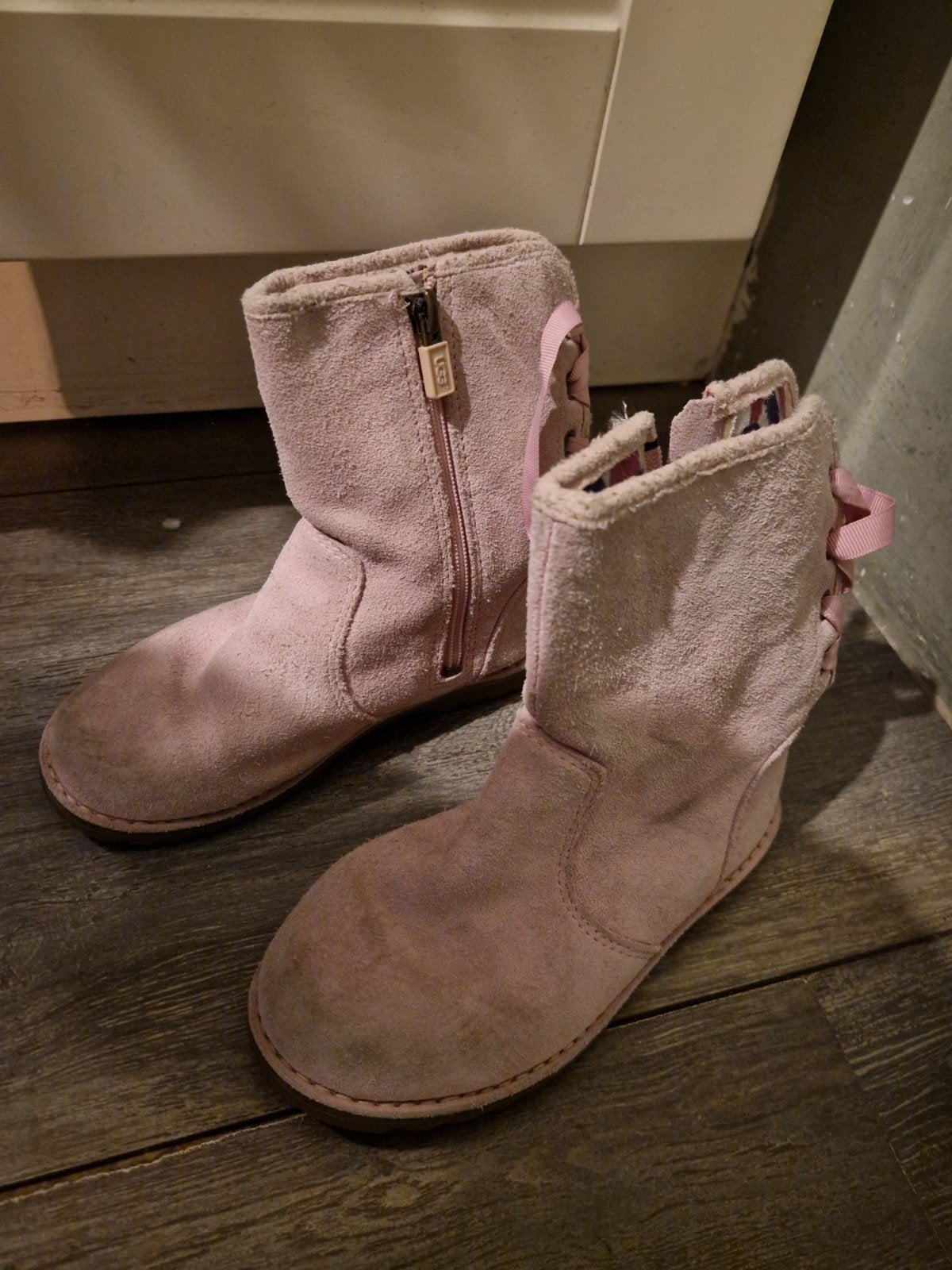 uggs 28, Ophalen of Verzenden, Zo goed als nieuw, Meisje, Schoenen