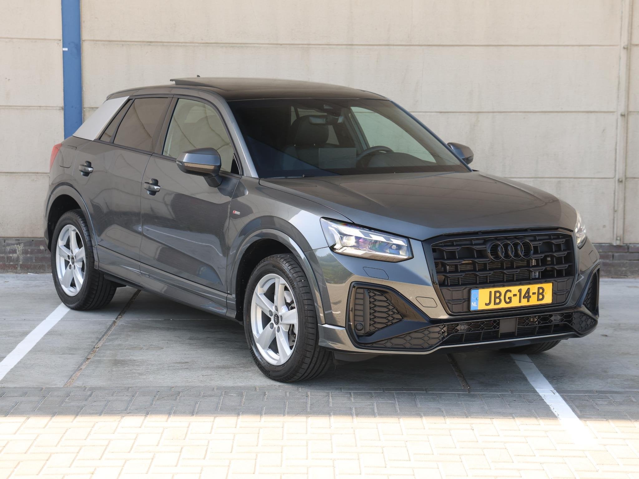 Audi Q2 35 TFSI S Edition | Panoramadak | Navigatie | Matrix, Auto's, 4 cilinders, 150 pk, Leder en Stof, Origineel Nederlands