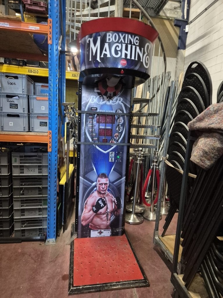 Boksmachine, Hobby en Vrije tijd, Feestartikelen, Nieuw, Verjaardag, Ophalen