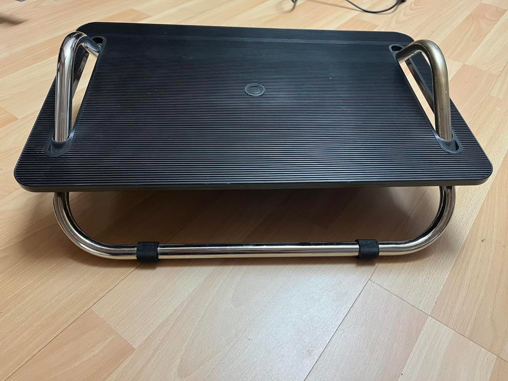 Voetensteun, Diversen, Bureau-accessoires, Ophalen, Zo goed als nieuw