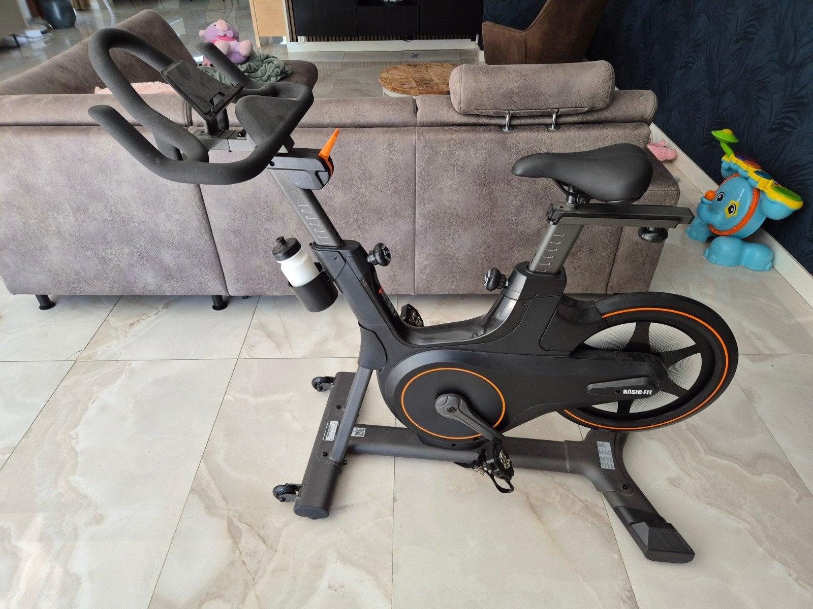 Basic-Fit Spinningfiets - Zo goed als nieuw, Ophalen, Spinningfiets, Buik, Zo goed als nieuw