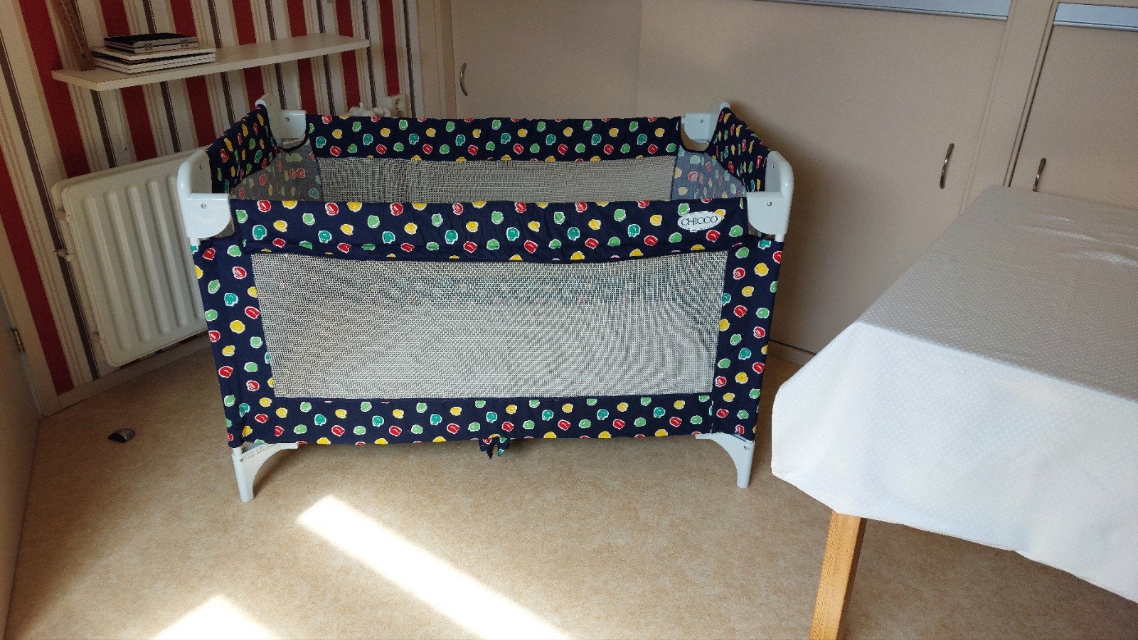 Chicco campingbedje met matras, beddengoed en extraatje!, Ophalen, Zo goed als nieuw