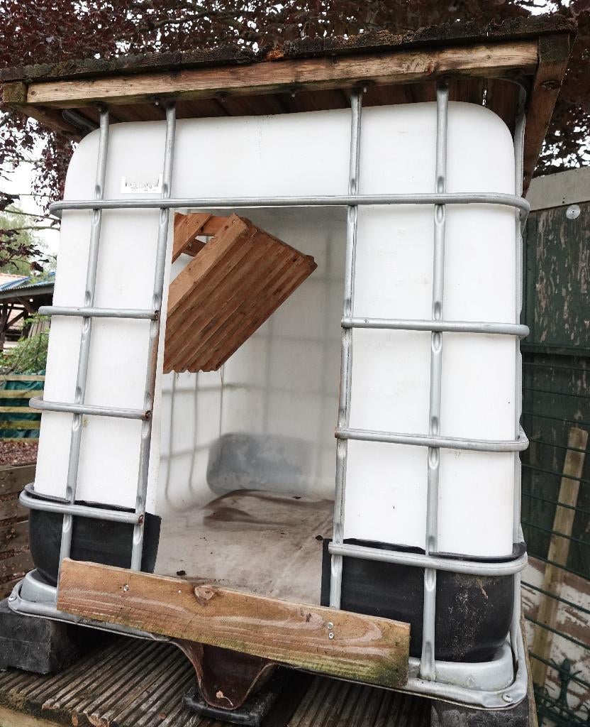 schuilhok nachthok  IBC  incl hooiruif, Dieren en Toebehoren, Geslacht onbekend, Geit