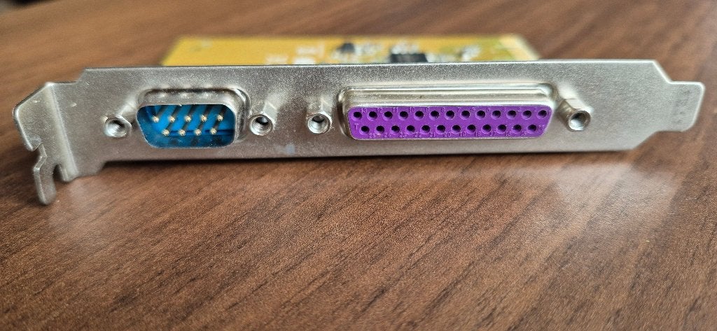 Dell PCIe Seriële (COM) & Parallelle (LPT) Uitbreidingskaart, Computers en Software, Overige Computers en Software, Gebruikt, Ophalen of Verzenden