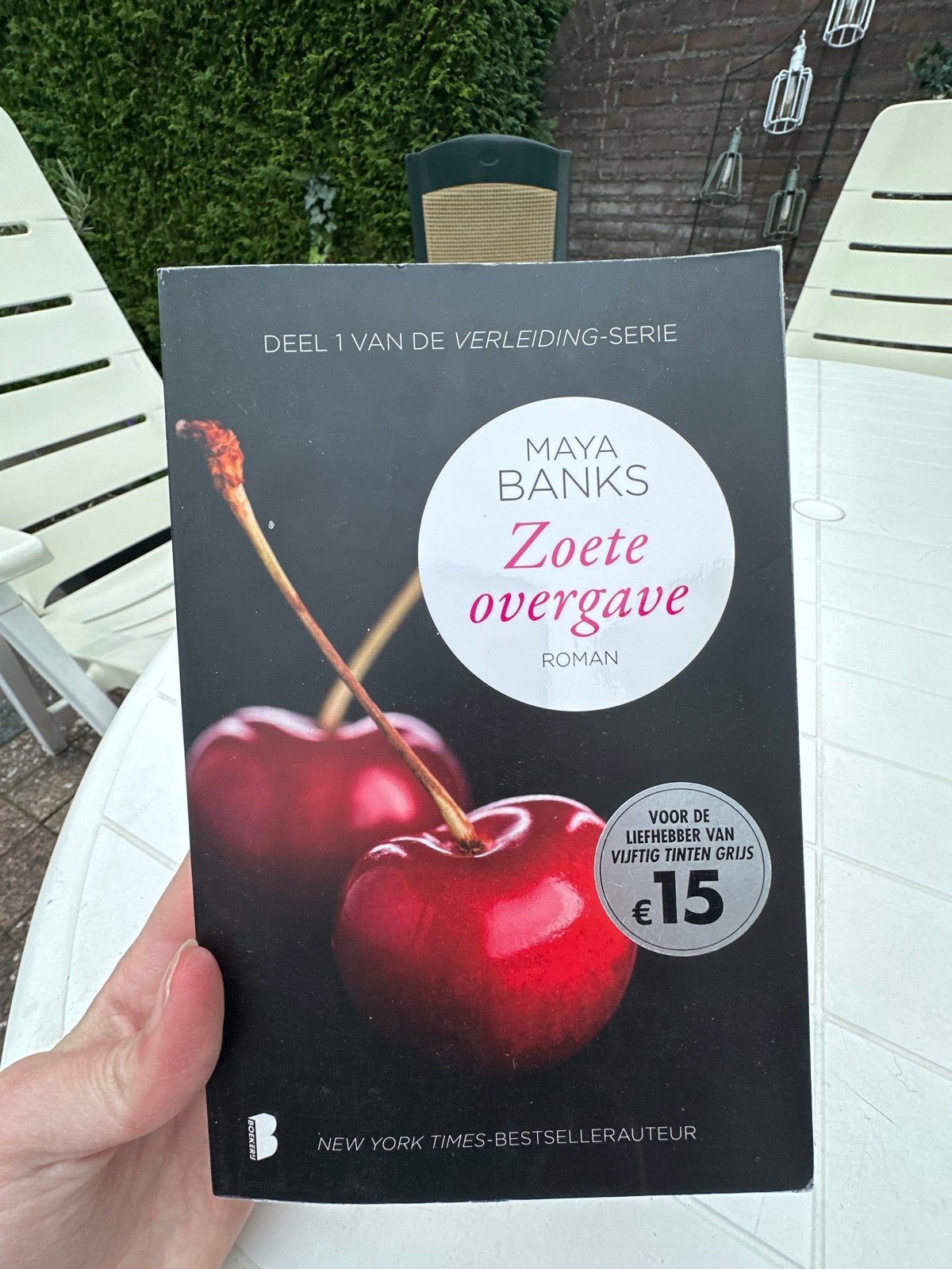 Zoete overgave - Maya Banks (Deel 1 Verleiding-serie), Ophalen of Verzenden, Gelezen, Amerika