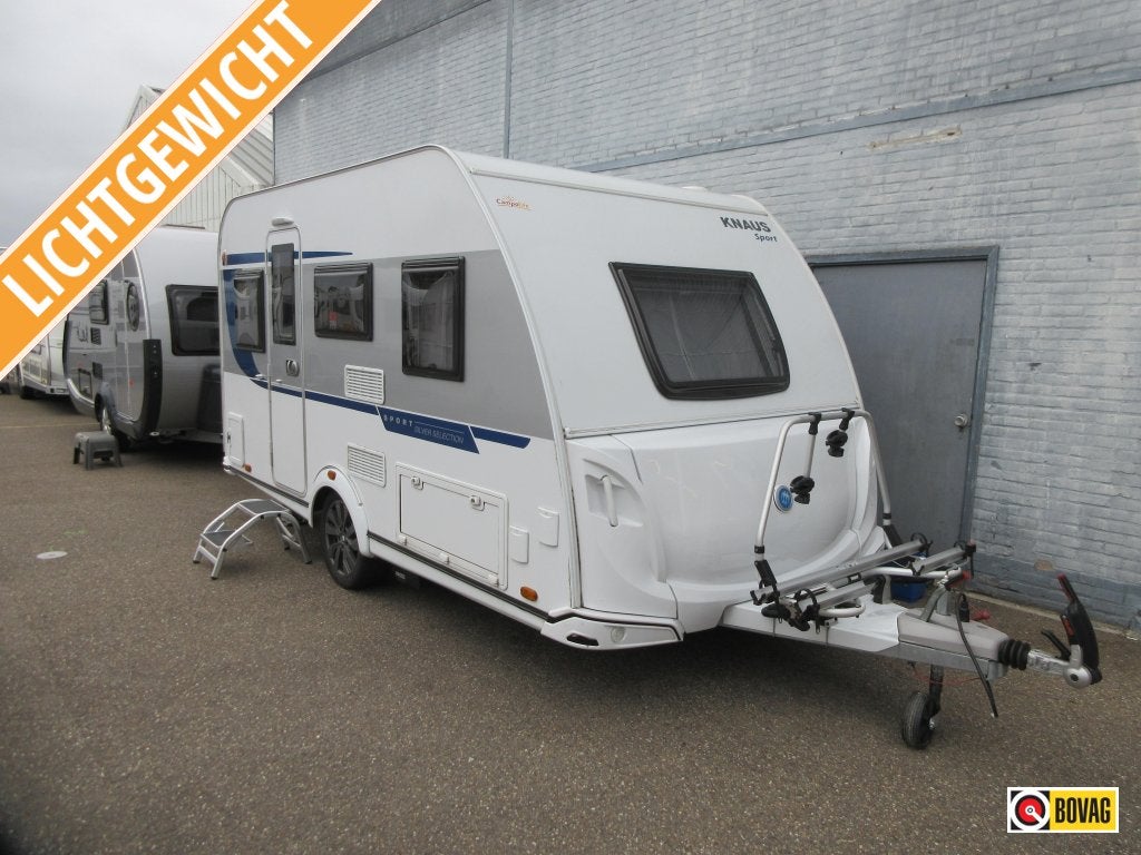 Knaus Sport Silver Selection 400 QD MET MOVER EN VOORTENT, Caravans en Kamperen, Dwarsbed, Treinzit, Tot en met 3, Knaus