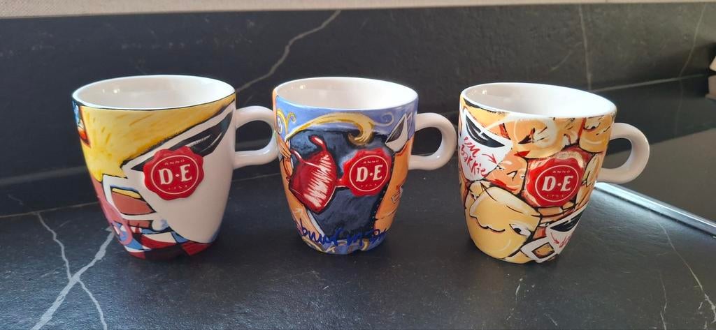 3 mokken mokjes bekers selwyn D E Douwe Egberts burendag, Ophalen, Overige stijlen, Kop(pen) en/of Schotel(s)