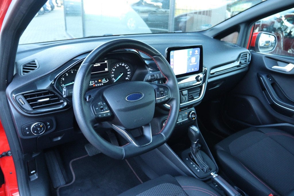 Ford Fiesta 1.0 EB AUTOMAAT ST-LINE + TREKHAAK | FULL LED |, Gebruikt, 49 €/maand, Bedrijf, Automatische klimaatregeling