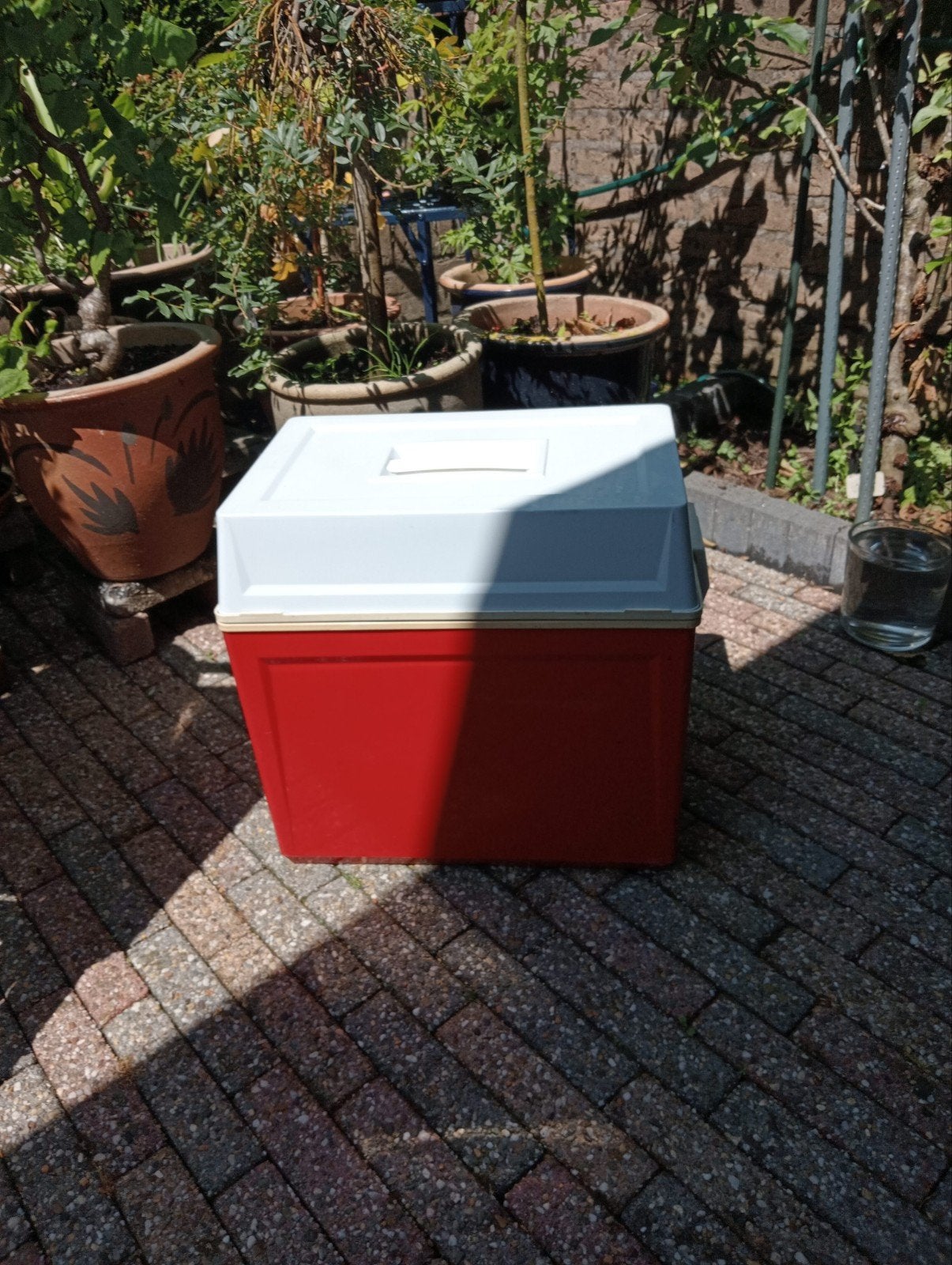 Koelbox, Ophalen, Koelelement