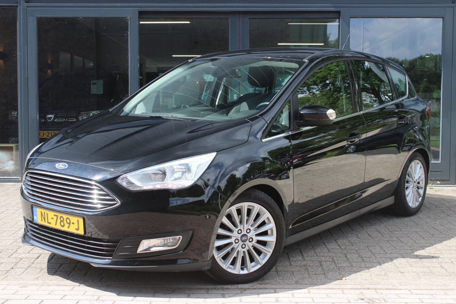 Ford C-Max 1.0 Titanium | Cruise-control | Keyless | Carplay, Auto's, Ford, Gebruikt, Zwart, Origineel Nederlands, Handgeschakeld