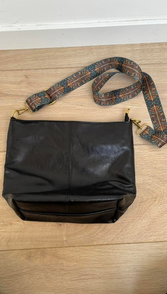 Nieuw zwart gekleurd Ibiza dames schouder tas, Ophalen of Verzenden, Nieuw, Zwart