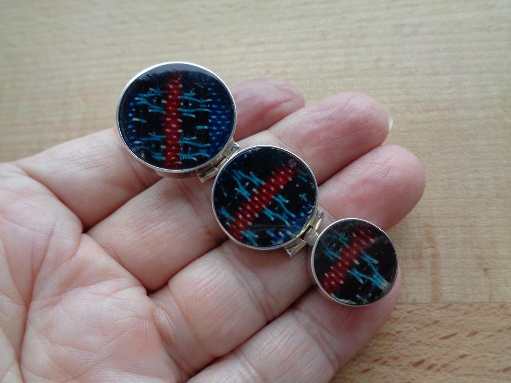 zilveren grote hanger met gekleurde wol in hars [433], Verzenden, Zo goed als nieuw, Zilver, Zilver