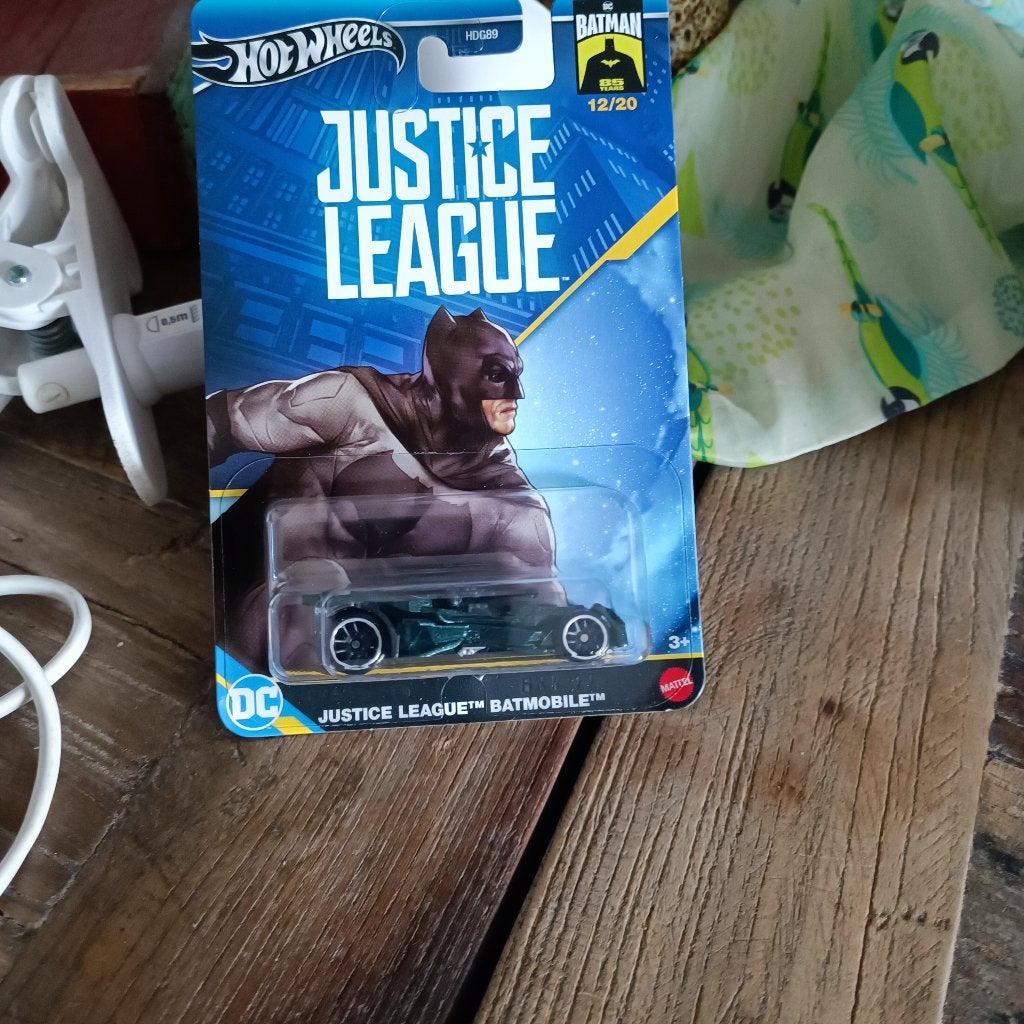 Hot Wheels Justice League Batmobile groen lange kaart, Ophalen of Verzenden, Nieuw, Auto