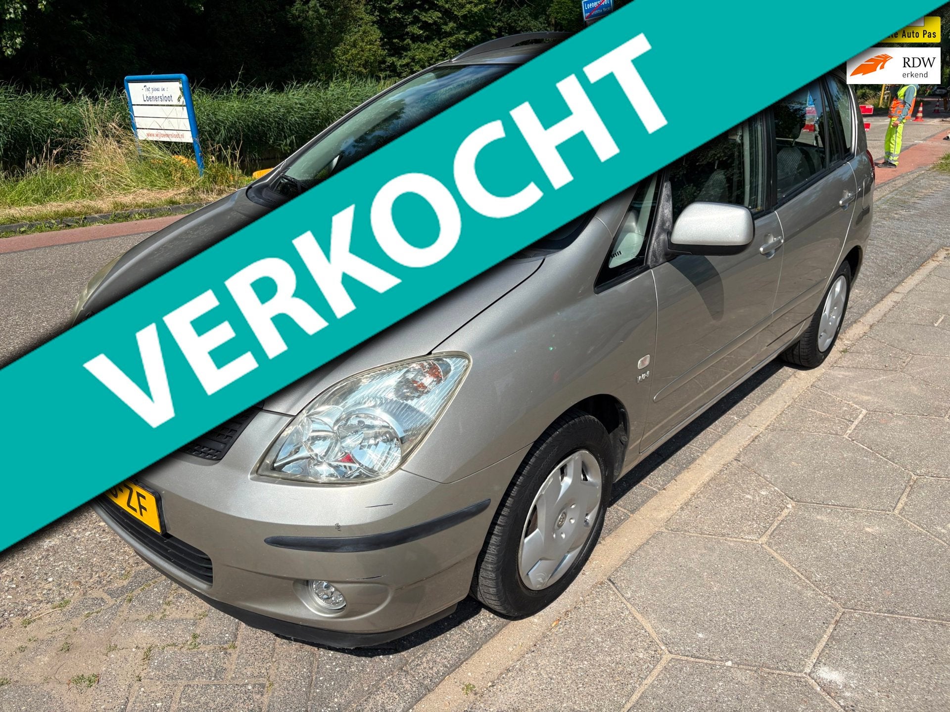 Toyota Corolla Verso 1.8 VVT-i Linea Sol (uit 1 familie)!, Gebruikt, 4 cilinders, Origineel Nederlands, Grijs