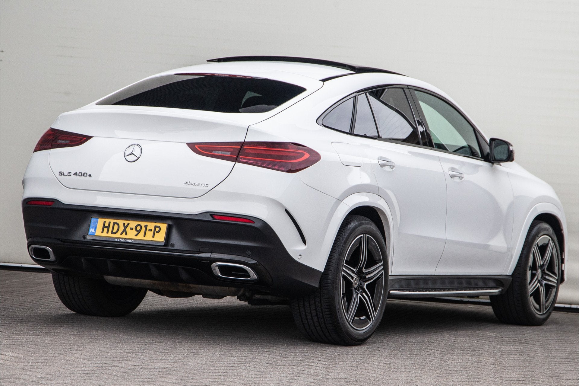 Mercedes-Benz GLE Coupé 400 e 4MATIC AMG Premium Pano, Luch, Auto's, Gebruikt, Wit, Bedrijf, GLE Coupé