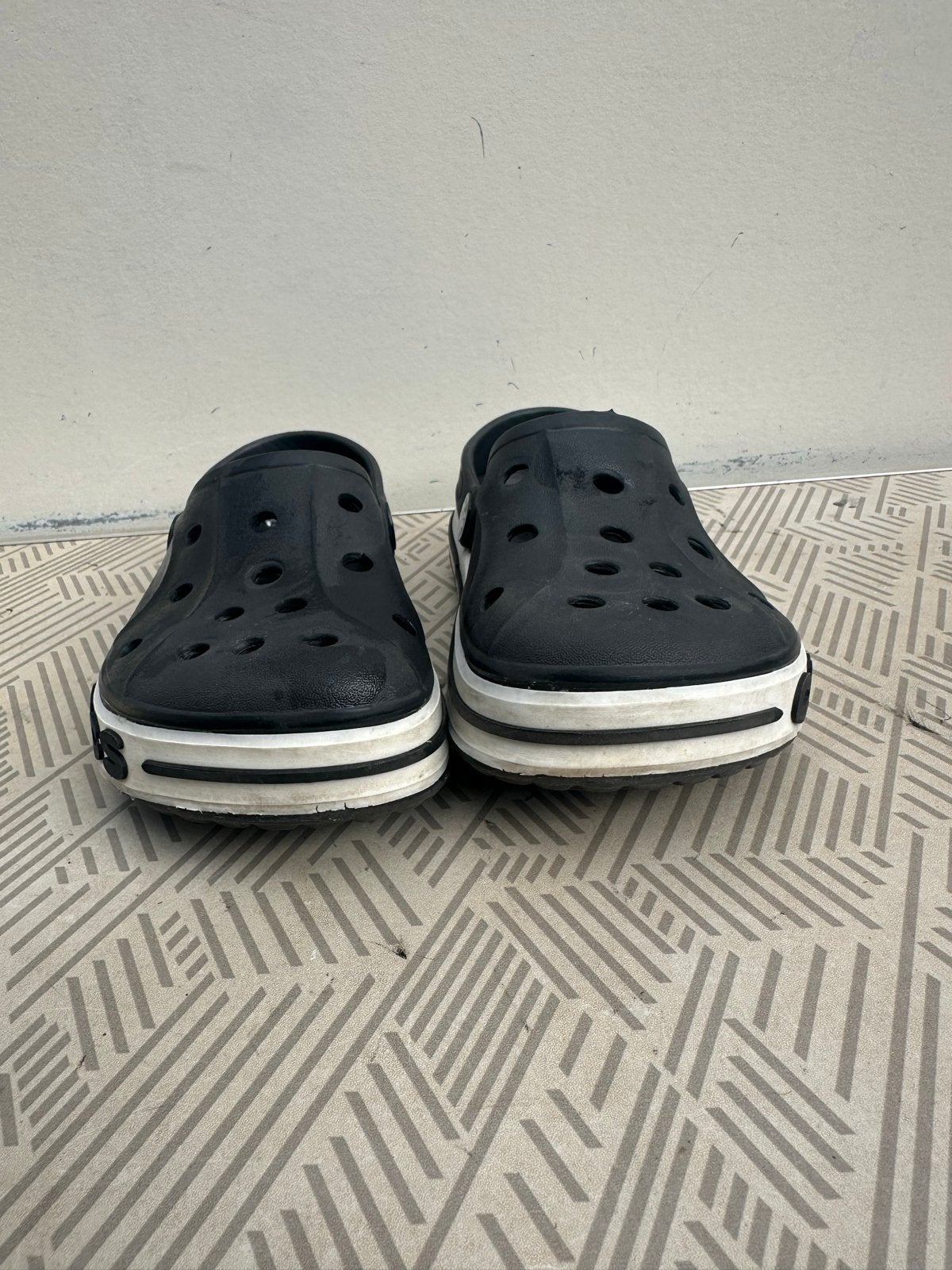 Zwarte Crocs Klompen Maat 30 - Comfortabel en Duurzaam, Ophalen of Verzenden, Gebruikt, Jongen of Meisje