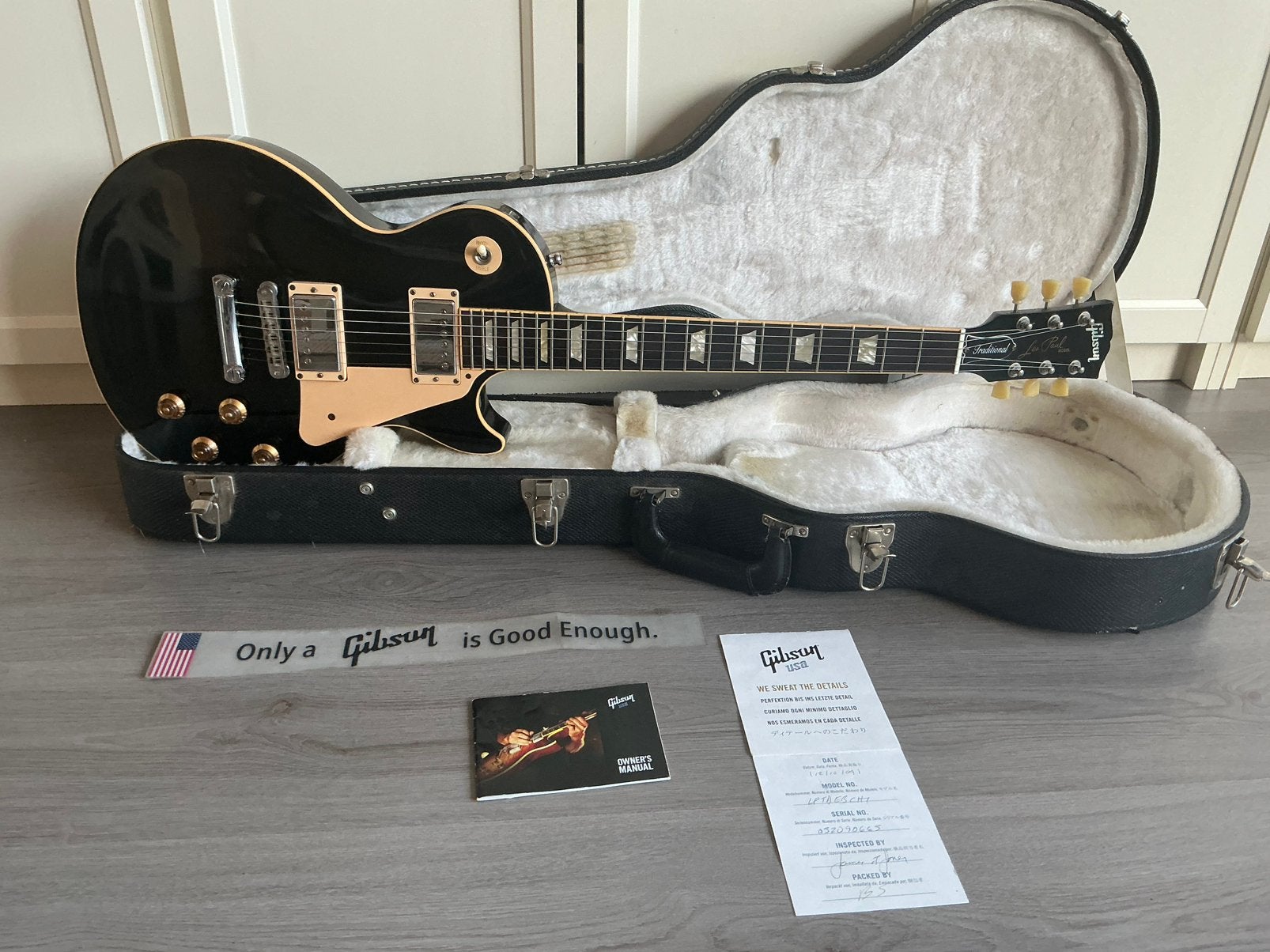 Gibson Les Paul Traditional (CME Special Black/Creme), Ophalen of Verzenden, Zo goed als nieuw