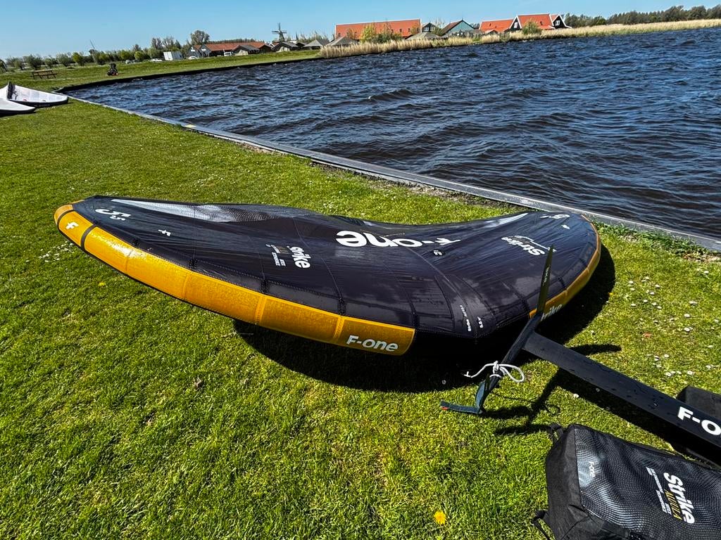 F-one Wing Aluula V5 5.5 incl. Boom, Watersport en Boten, Wingsurfen, Ophalen, Zo goed als nieuw, Wingsurf-wing