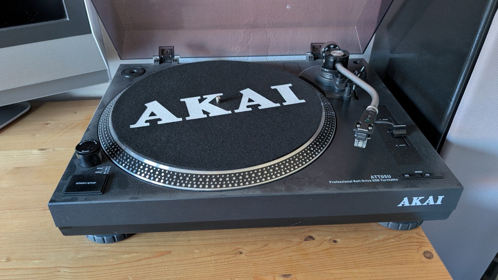 Akai ATT05U Platenspeler - USB Turntable met Pitch Control, Audio, Tv en Foto, Platenspelers, Ophalen, Gebruikt, Pitch-regelaar