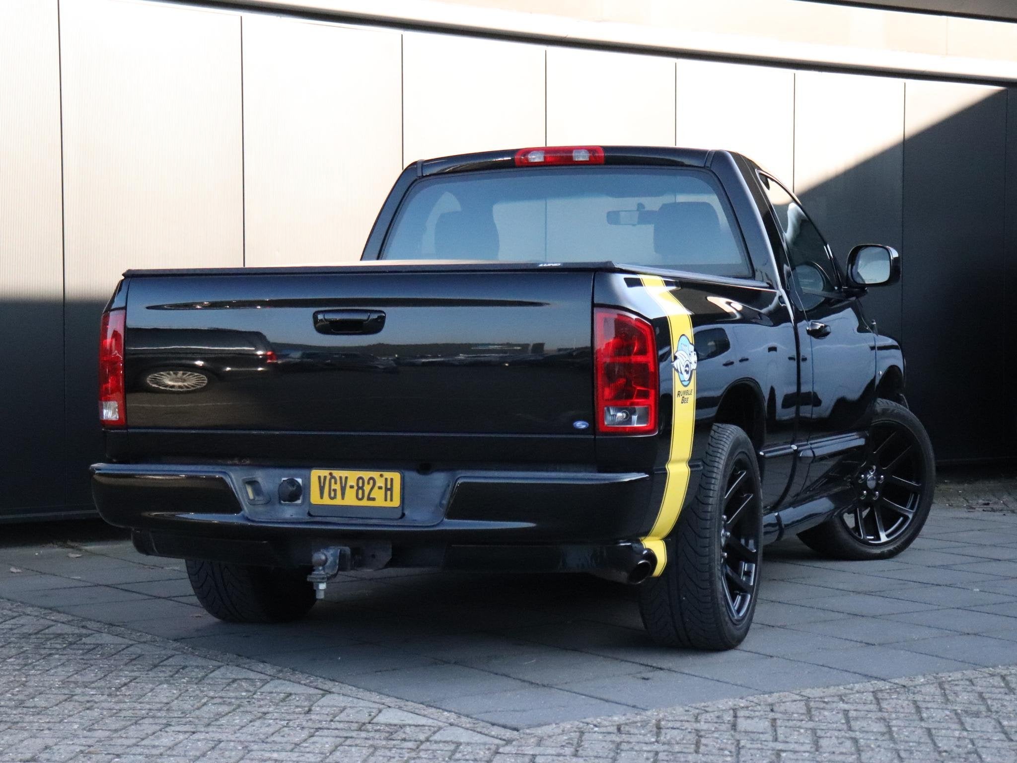 Dodge Ram 1500 RUMBLE BEE | ORIGINELE RUMBLE BEE NR: 4214 |, Auto's, Automaat, Stof, Gebruikt, 8 cilinders