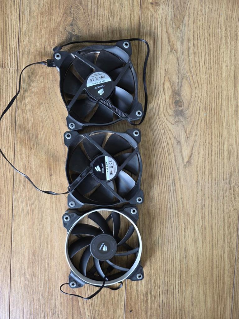 Corsair fans, Computers en Software, Computerkoelers, Ophalen, Zo goed als nieuw, Luchtkoeling