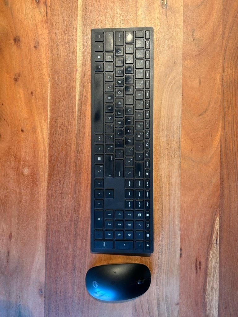 HP Pavilion Wireless Keyboard and Mouse 800 set, Hp, Gebruikt, Toetsenbord en muis-set, Ophalen of Verzenden