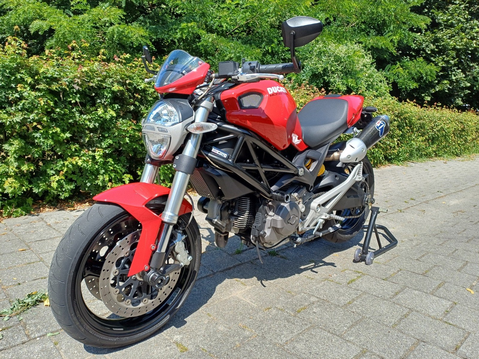 Zeer nette Ducati Monster 696, Motoren, Motoren | Ducati, 2 cilinders, Particulier, 696 cc, Naked bike