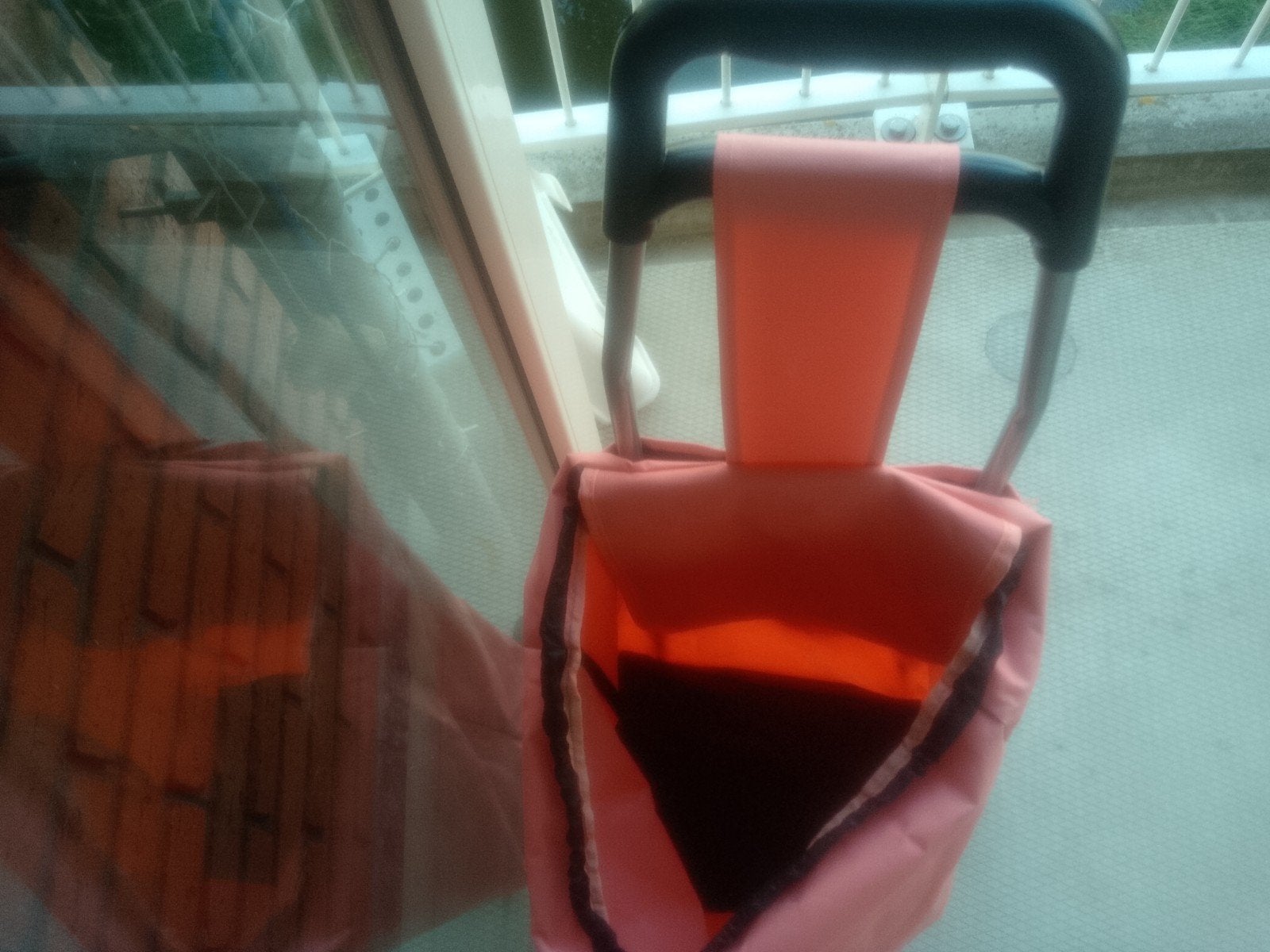 Boodschappenwagen 2 wielen en parkeer standaard., Sieraden, Tassen en Uiterlijk, Ophalen, Zo goed als nieuw, 30 cm of meer