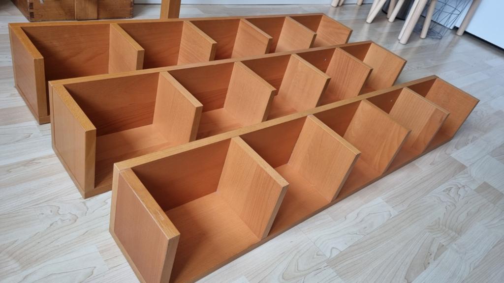 Set van 3 houten Ikea Benno  CD/DVD rekken - Boekenplanken, Ophalen, Zo goed als nieuw, Hout, Cd's of Dvd's