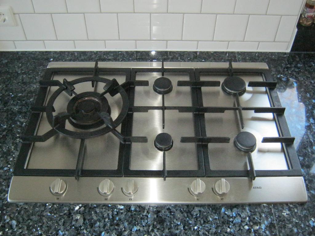 ATAG 5 pits gaskookplaat RVS brede plaat kleine inbouwmaat, Ophalen, Zo goed als nieuw, Inbouw, Gas