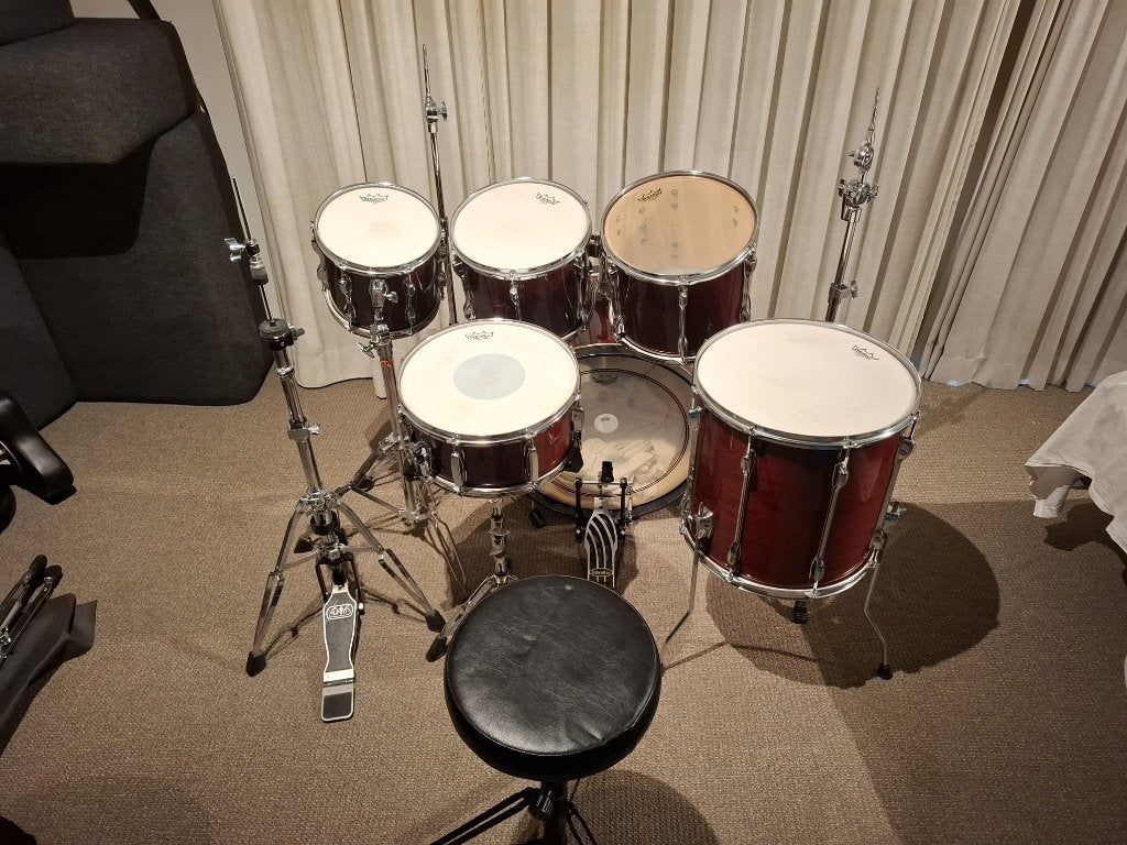 Tama Rockstar 6-delig drumstel met hardware, Muziek en Instrumenten, Drumstellen en Slagwerk, Gebruikt, Tama, Ophalen