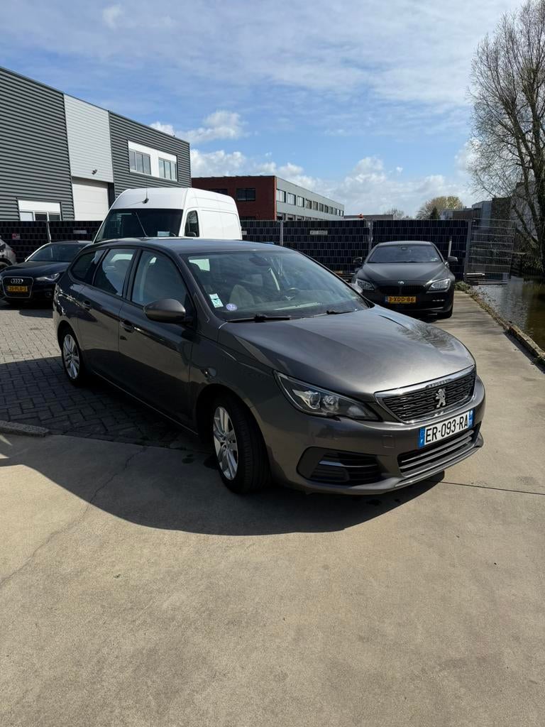 Peugeot 308, Ophalen, Peugeot