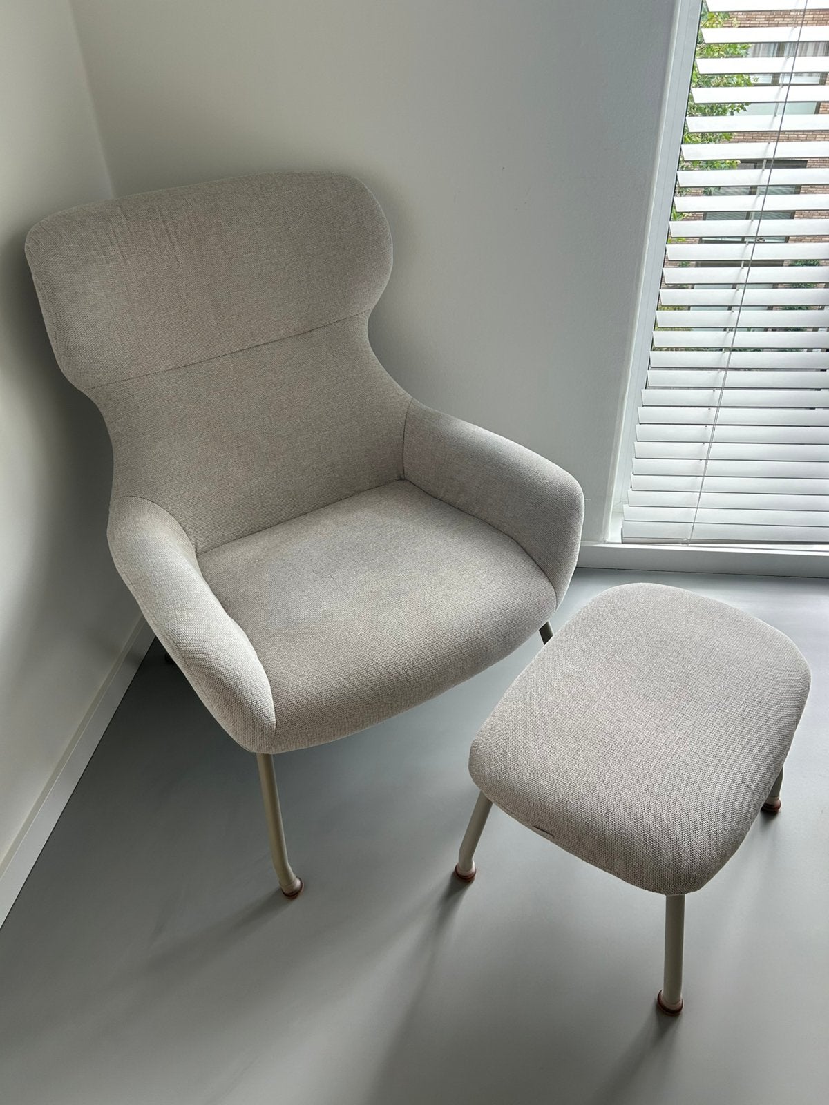 Kave Home Belina Chenille Fauteuil + Hocker – €350, Ophalen, 75 tot 100 cm, Zo goed als nieuw, Stof
