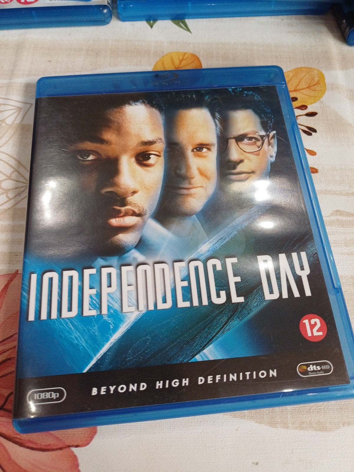 independence dqmay, Ophalen of Verzenden, Zo goed als nieuw, Muziek en Concerten