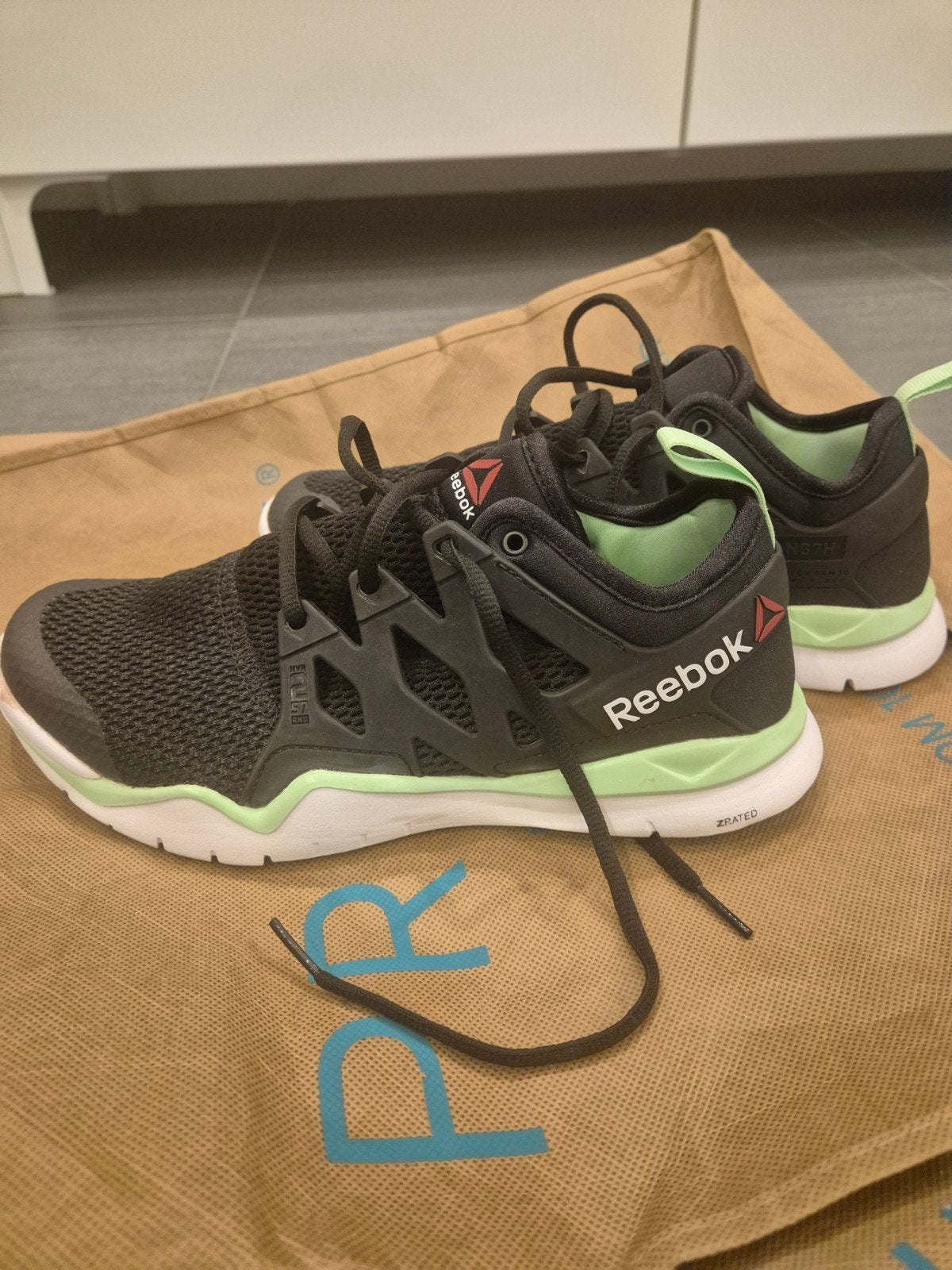 Reebok ZRated - Maat 38,5, Ophalen of Verzenden, Reebok, Gedragen, Sportschoenen
